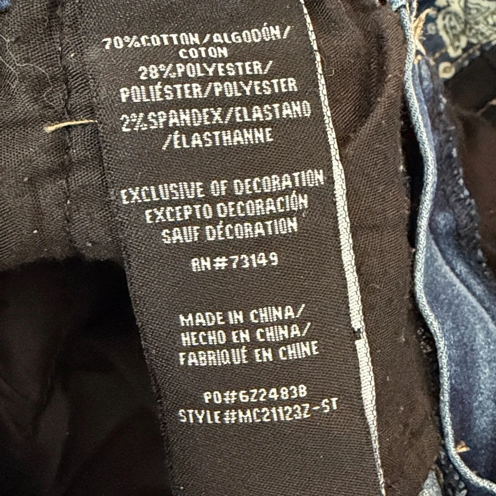 One 5 One Mid-Rise Capris Size 10/30 One Five One - Picture 6 of 6